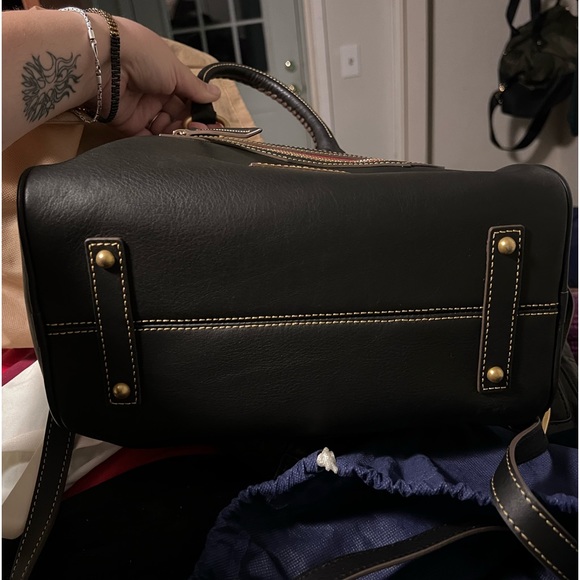 Dooney & Bourke Horse Shoe Western Black Red Leather Duffle HTF RARE - Picture 5 of 10